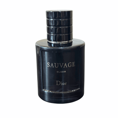 عطر سوفاج إكسير ديور مركّز أوت ليت بارفان برائحة خشبية حيوانية قوية