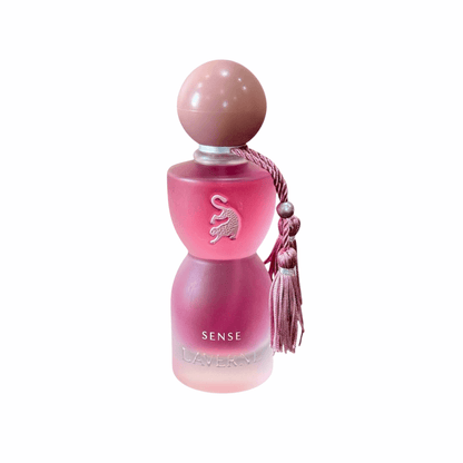 عطر ليفر سنس أو دو توالت منعش بنوتات حمضية وخشبية
