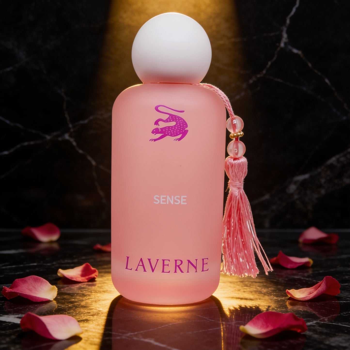 عطر لافيرن سينس للنساء برائحة زهرية فاخرة ساحرة